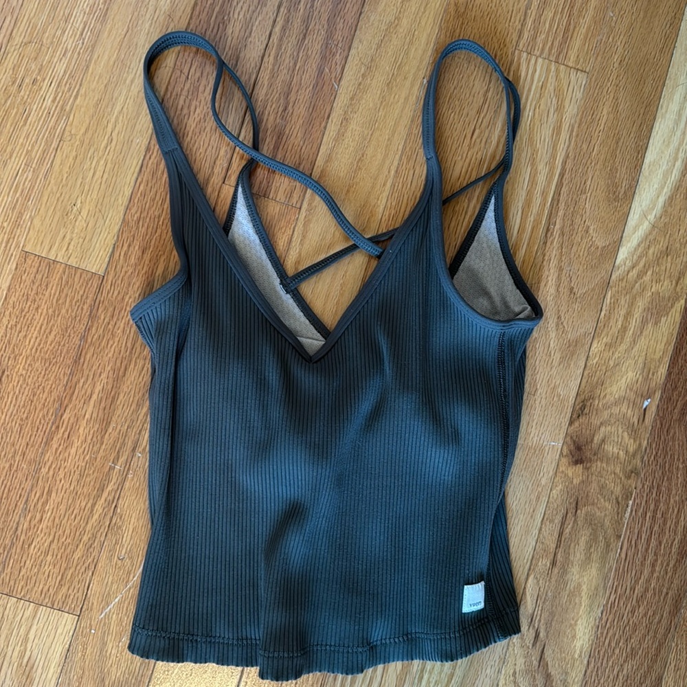 Vuori Crossback tank